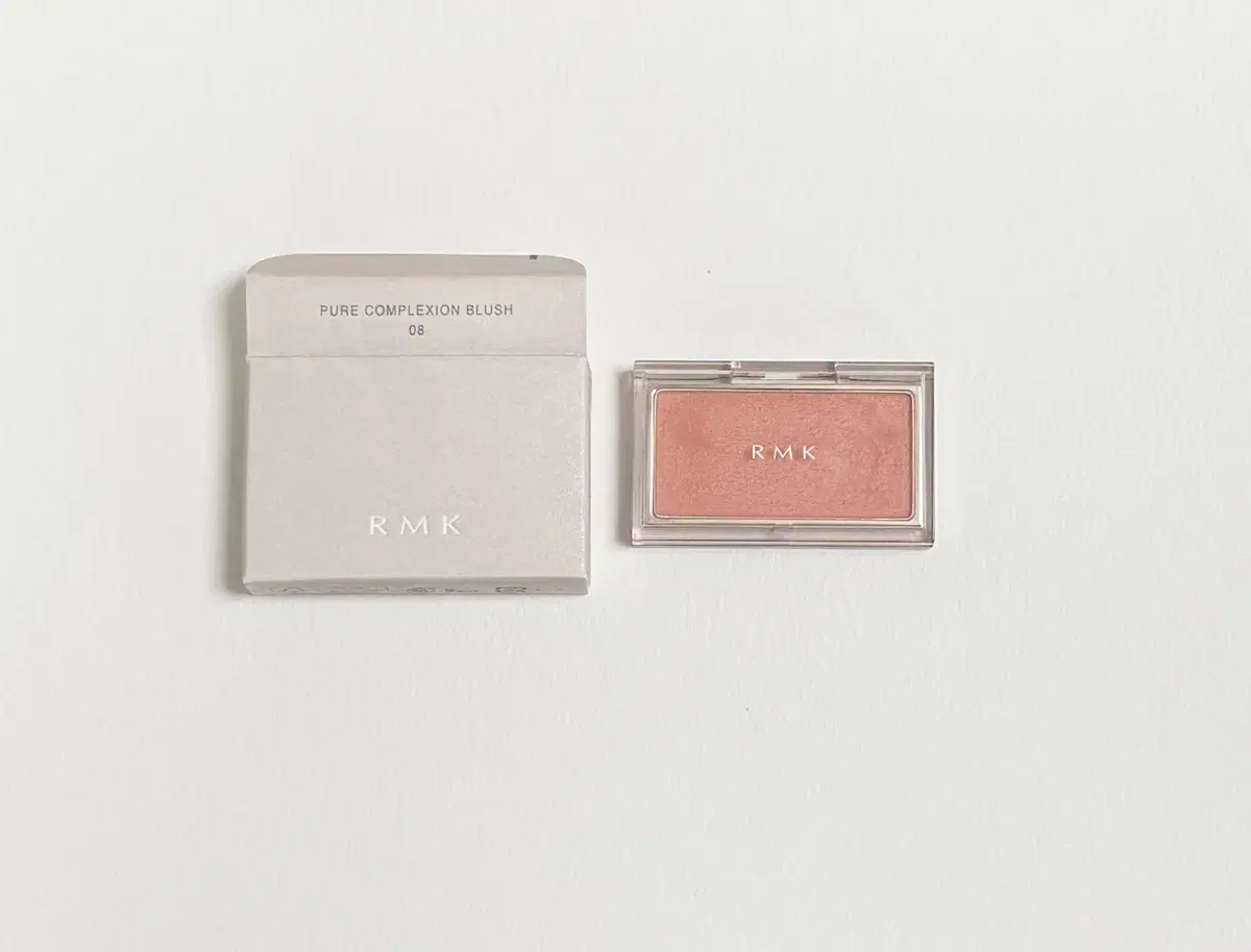 RMK Pure Complexion Blush: Blush On yang Memberikan Hasil Alami